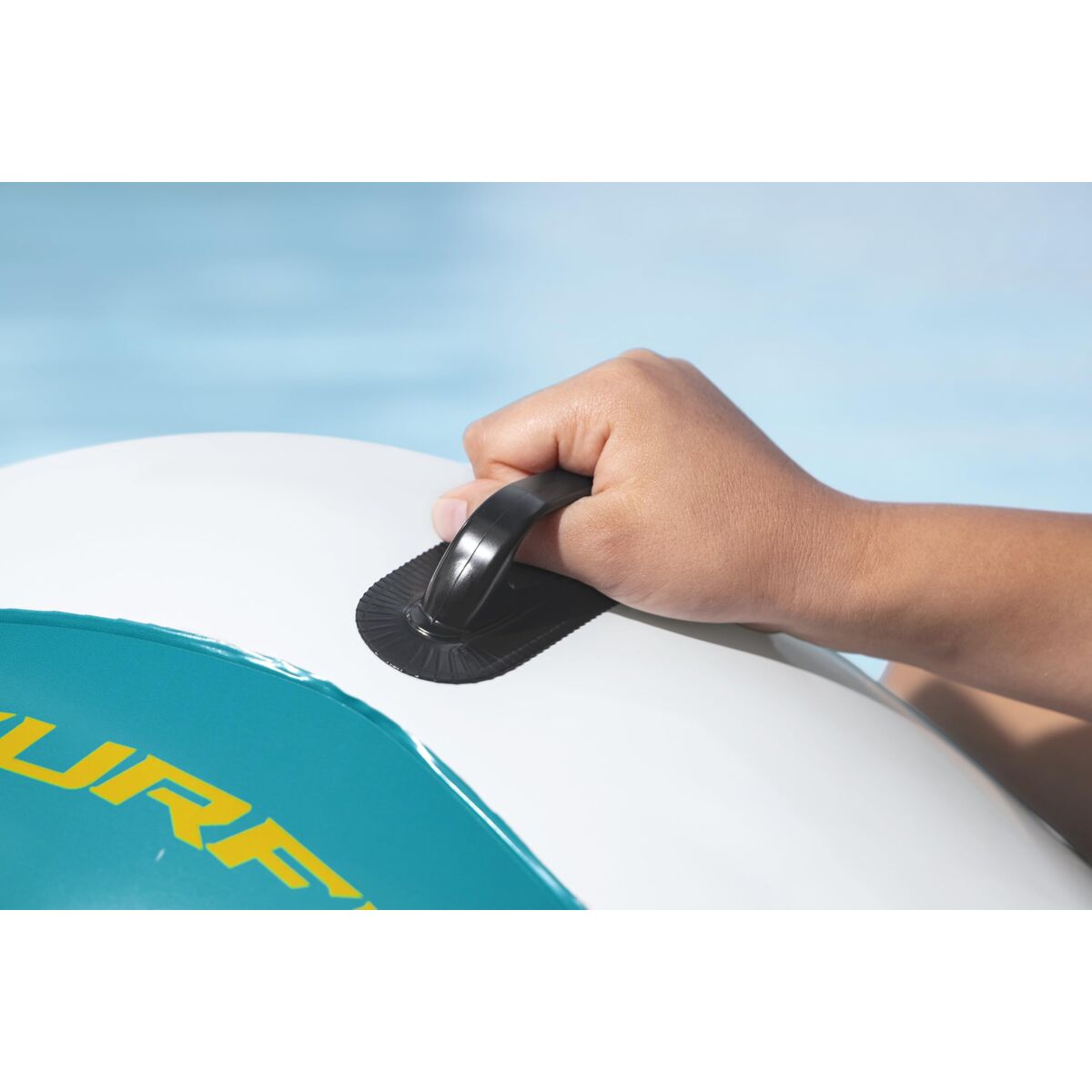 V2HD51F8F761E95A7E2BCAB8018A0CEF1B4R7706246P1