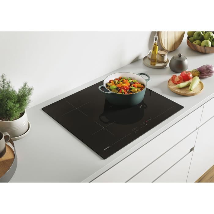 Vitroceramic hob - ROSIERES - 3 burners - 5500 W - Touch controls - 59 x 52 cm - RKD73CT