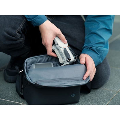 DJI Mini 4K Fly More Combo Foldable Drone - White - 31 min battery life - Range +1000 m