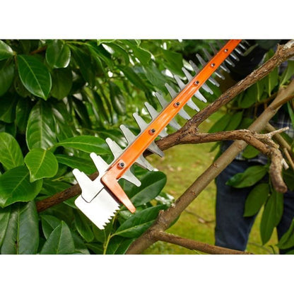 BLACK & DECKER Hedge Trimmer 60cm 550W BEHTS451