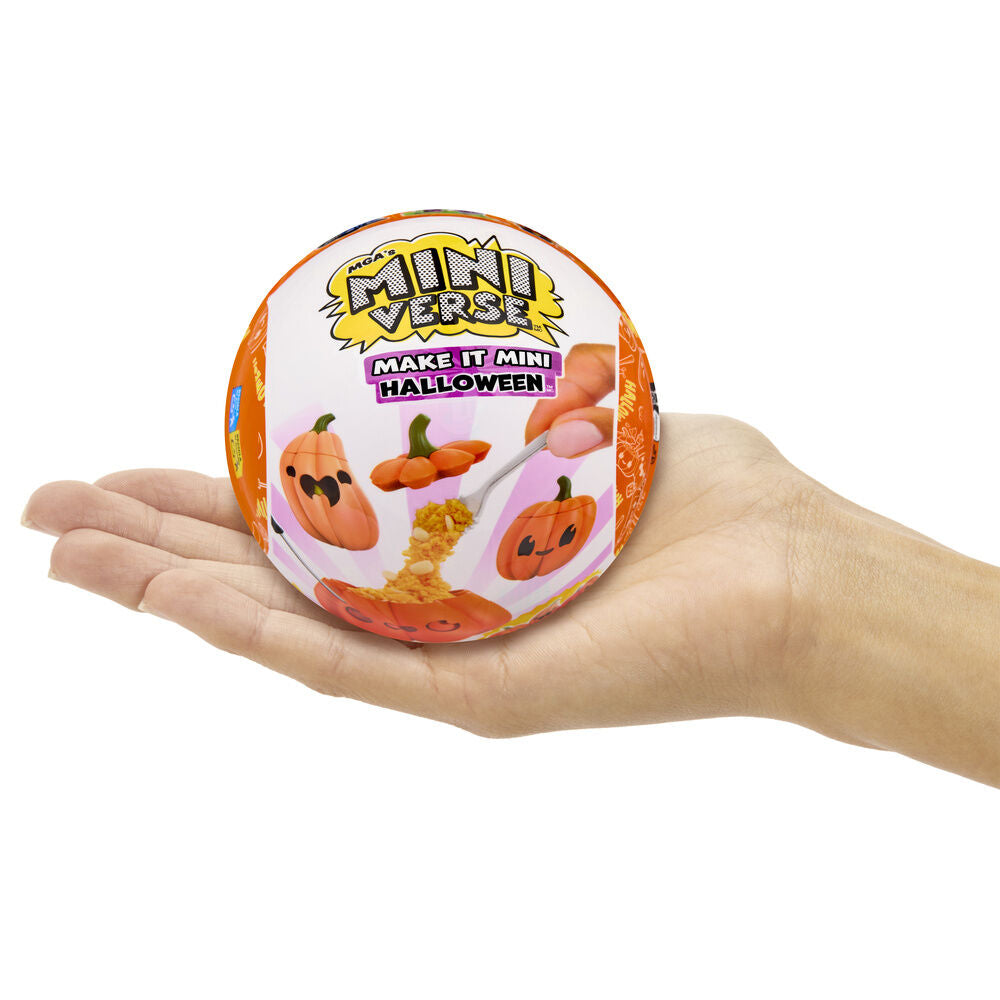 Miniverse Make It Mini Beetlejuice Halloween assorted surprise capsule