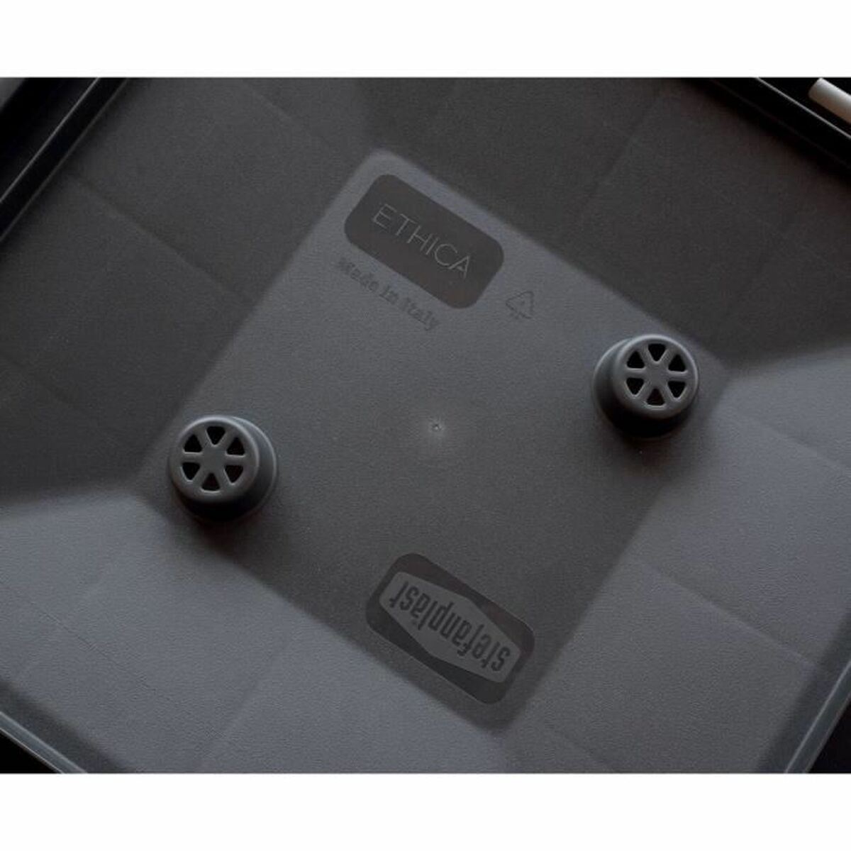 V3H9DF31B44649567074AB80D4DD5F15ECFR5936243P3