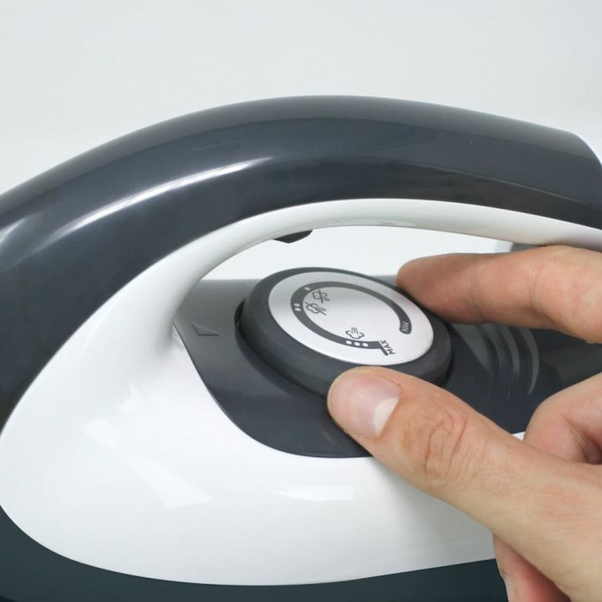 V8H3FA2F6FFA881040F984B6EED49F2E0DER3537975P6