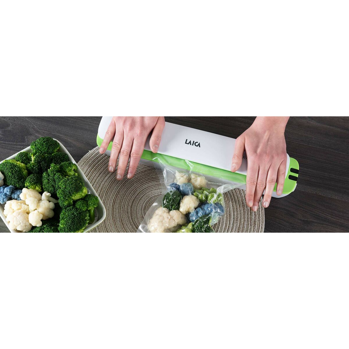 V8HC6A14E3AE41DFBFB4A69369A0D3D145DR7407441P3