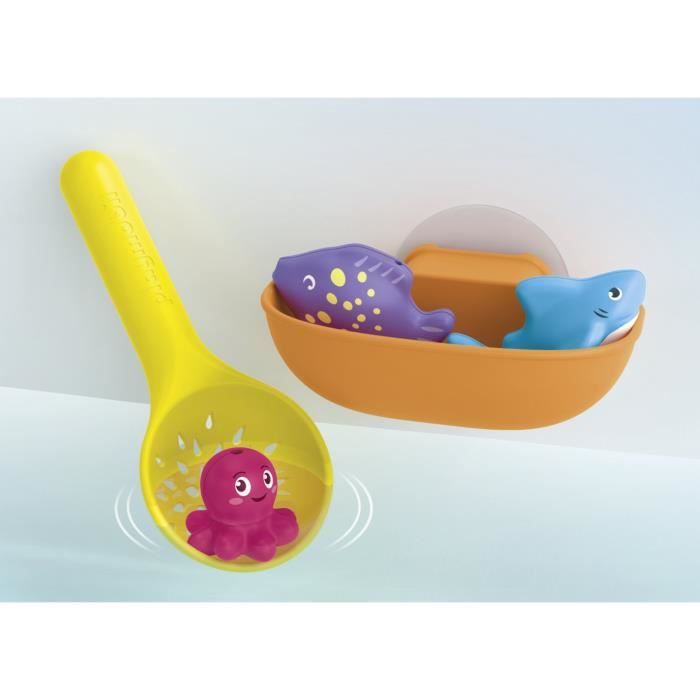 PLAYMOBIL Junior 71689 Water Slide and Sea Animals Includes figure, animals and accessories - Ages 18 months and up