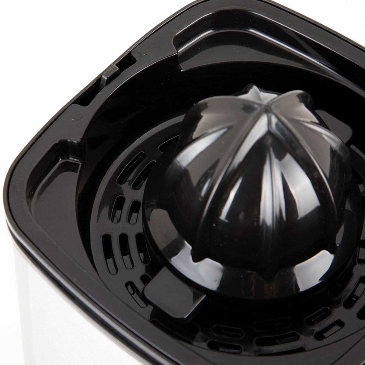 V4H546CF8FFDC5DAEAE30353EAD615449E6R5842932P3