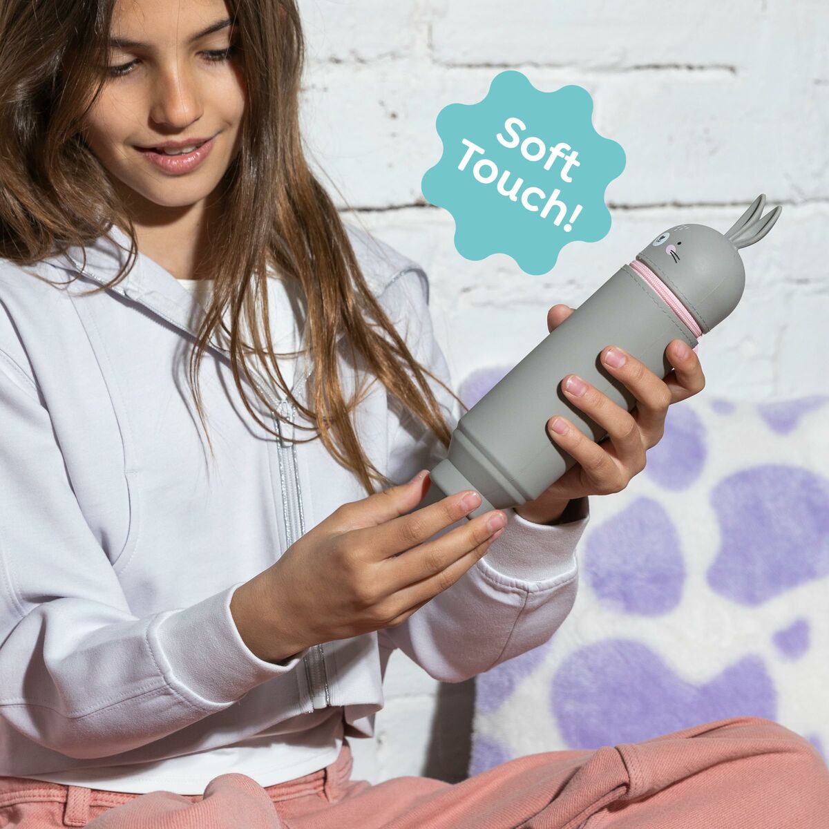 V2HD1855F0C51D128A15472B3FE510E574DR7026776P7