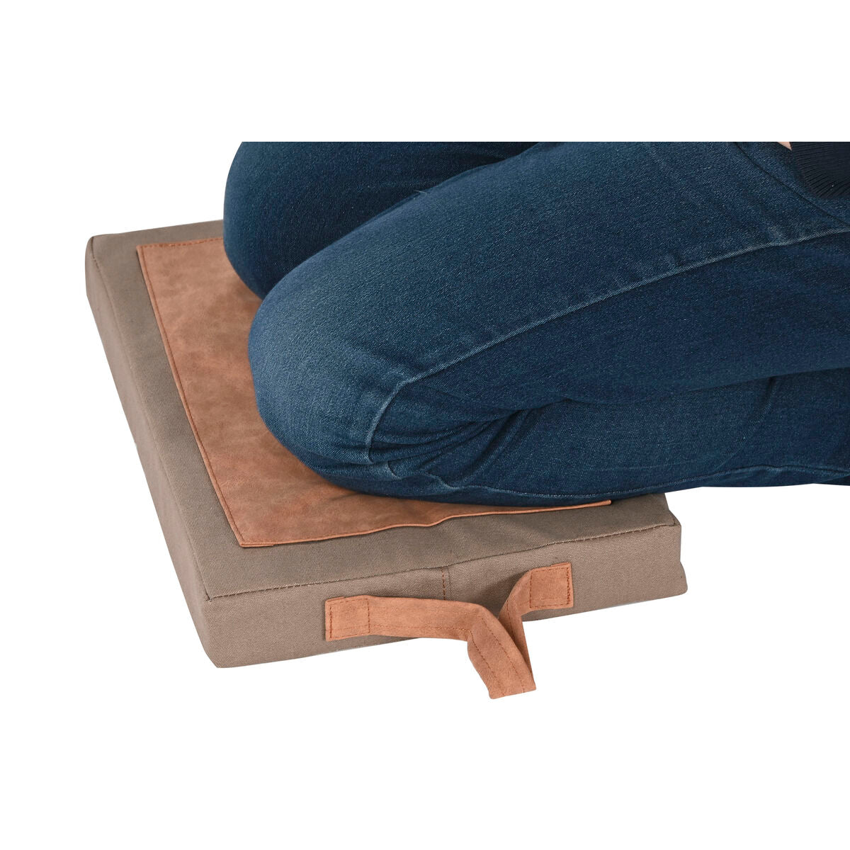 V5HE28BEAE3762EAA771F117E303956304FR3948901P4