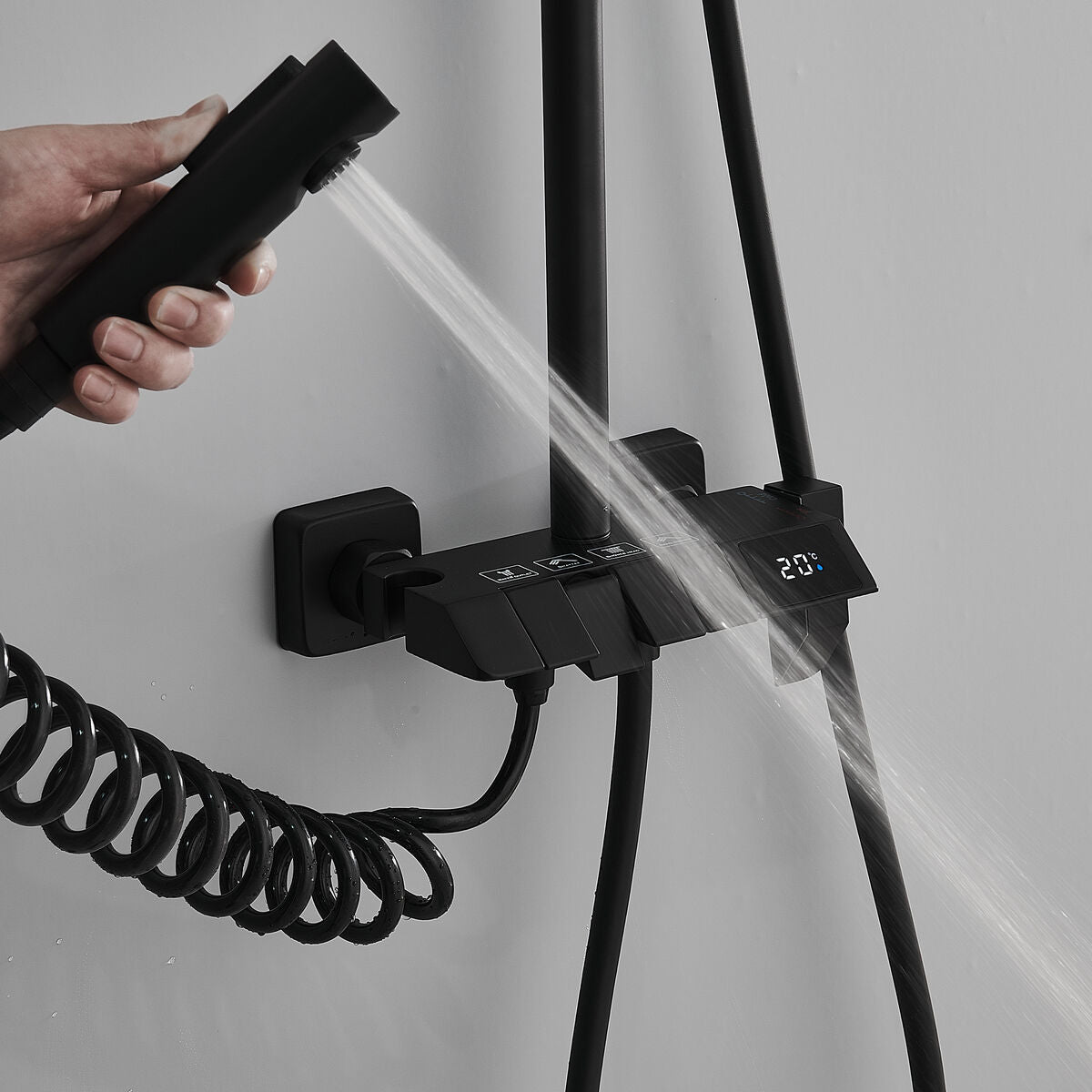 V5HFF4CA82AD402195543E32784B6087C15R6107116P7