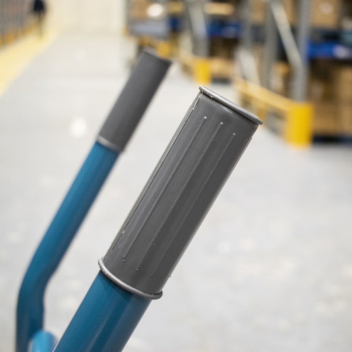 V8H51EFD15C94A9EFB366DF07A3522E214CR3646126P6