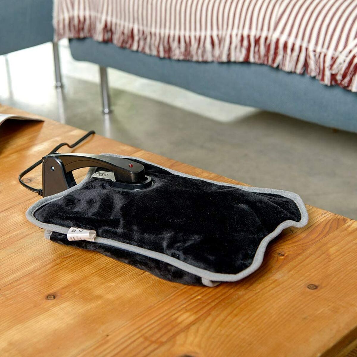 V8H4385DFFD5ED370D691E6A5B25B40F28BR7389270P6