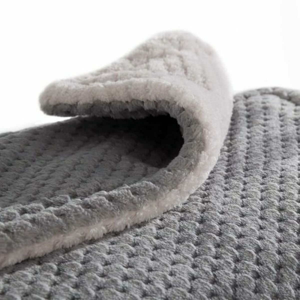 V4H5D990930AC28E0BFC7E063098759D6C9R5127176P3