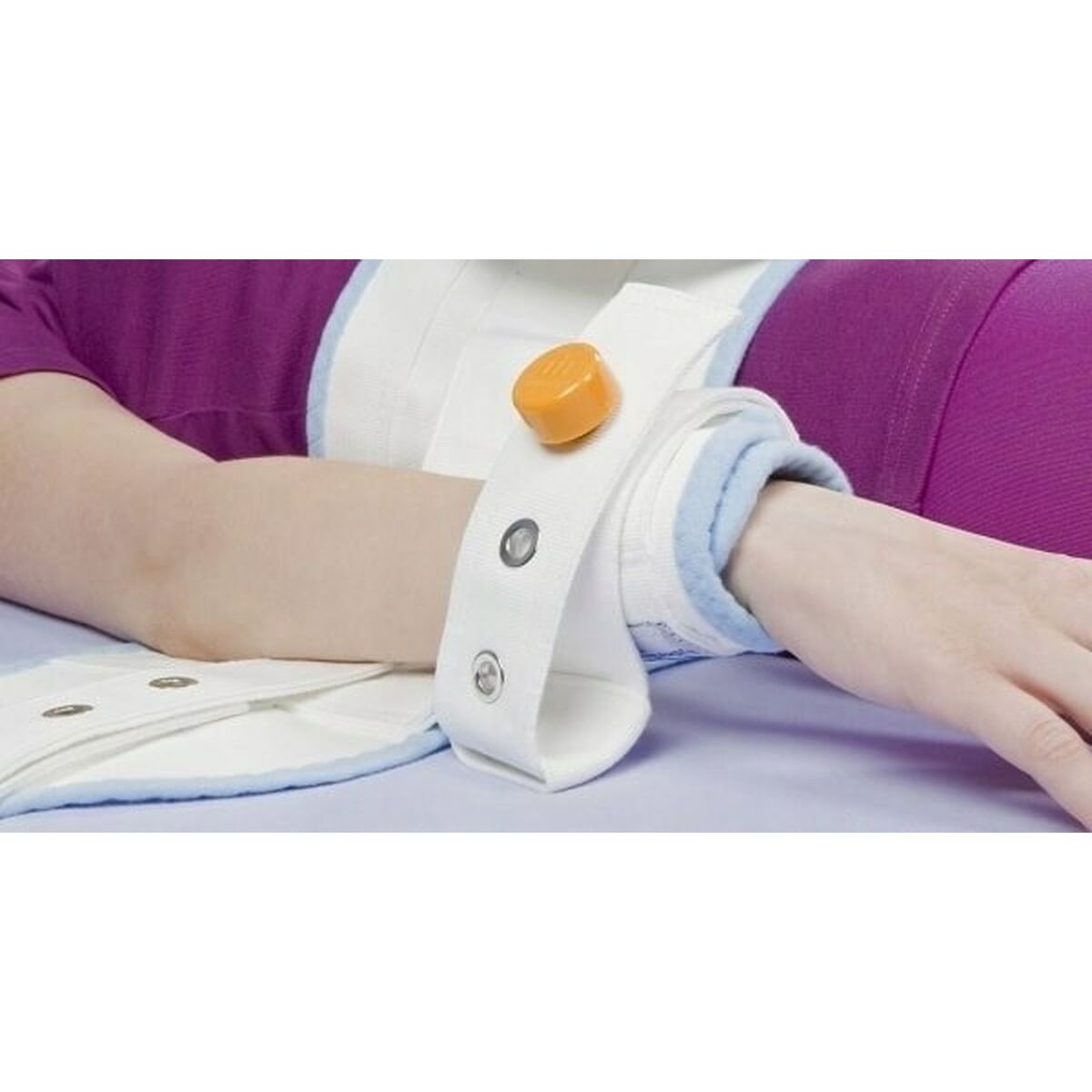 V4H3E3EBF8D59A926E6B9F8C570642B479BR5172856P2