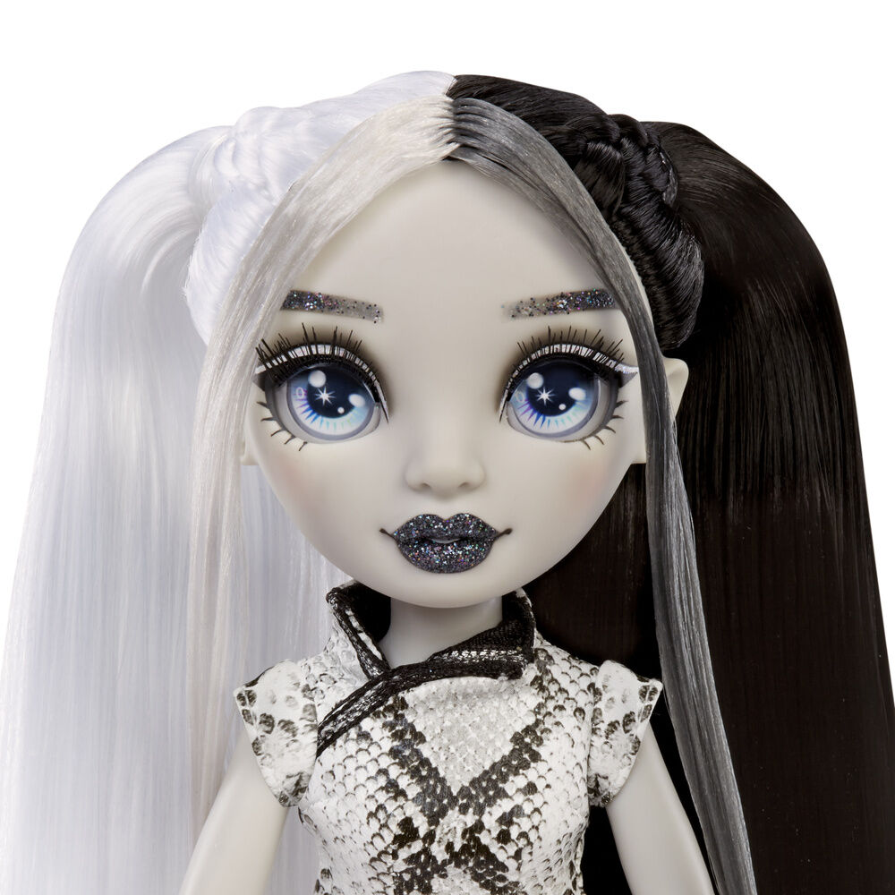 Shadow High Heather doll