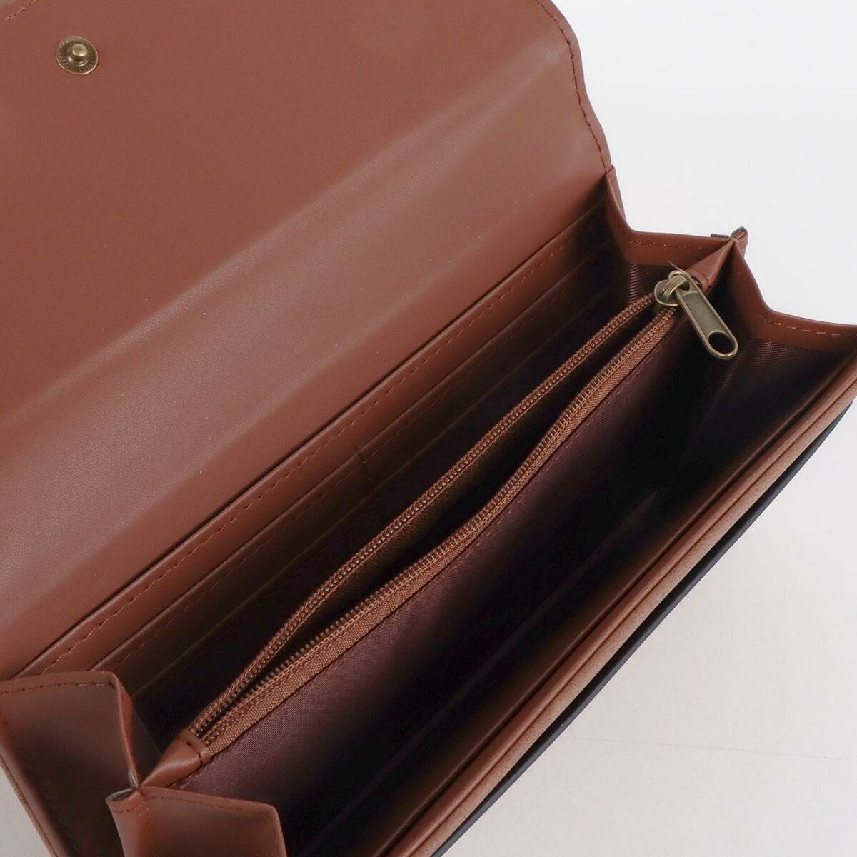 V2H8C55FBF2D2E288391A0BCF1D69E174D2R7104889P3