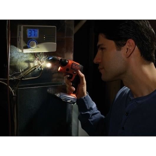 BLACK & DECKER BDCSFS30C-QW Cordless Screwdriver - 3.6 V - Black