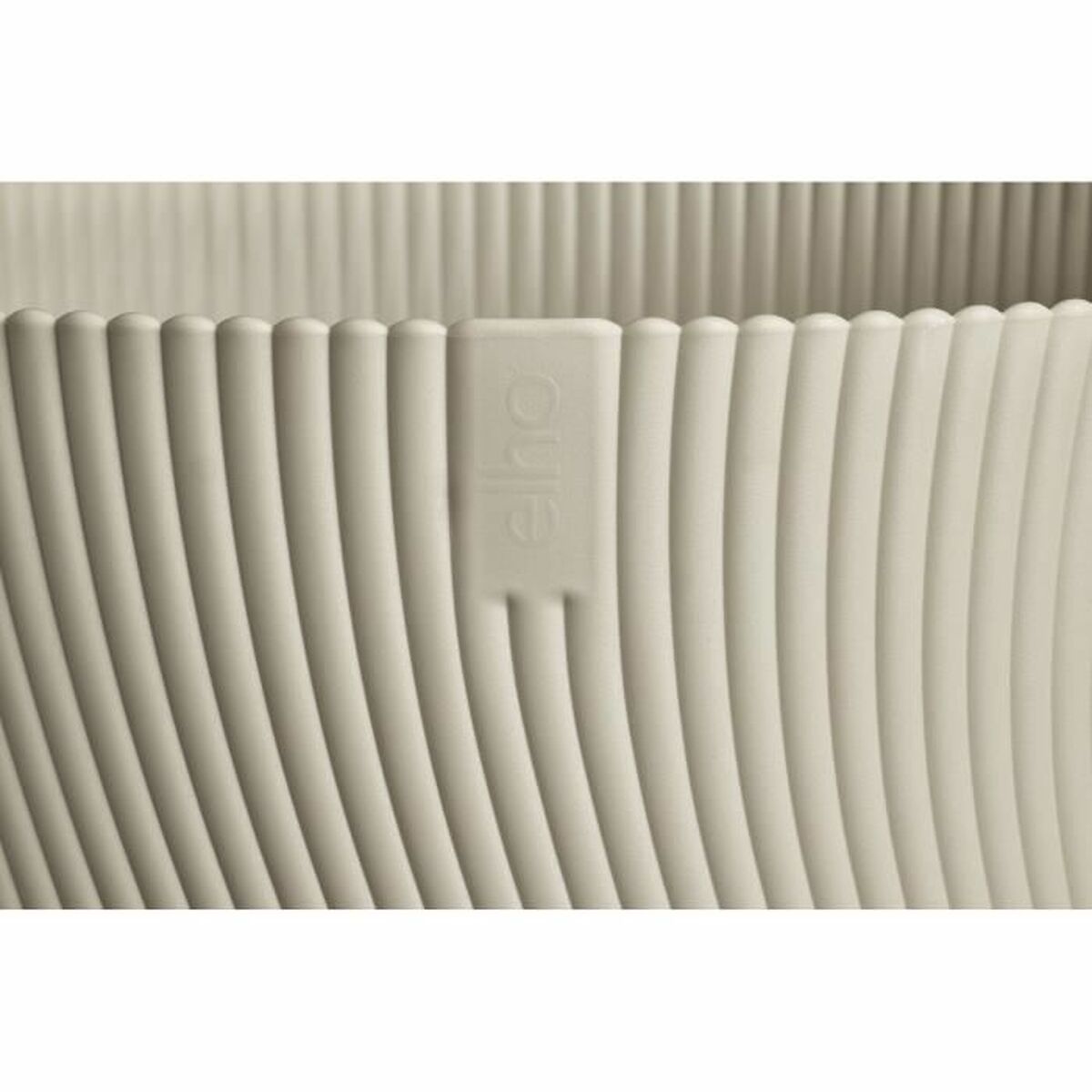 V3H766479A12CD545B951BC3AB2870CC0A2R5529184P3