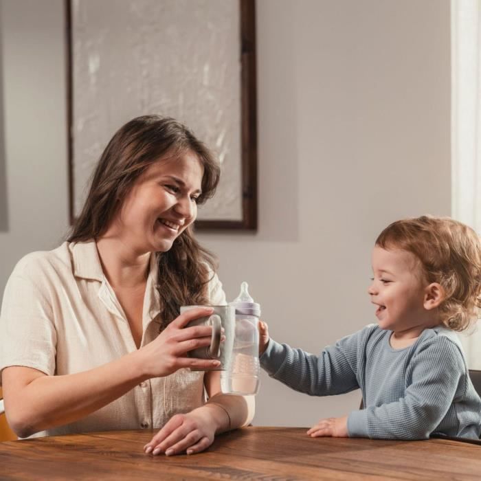 Baby bottle - MAM BABY - Easy Active - +6 months - 330 ml - X flow teat - Lilac