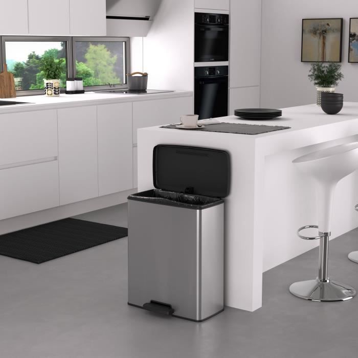 Rectangle Trash Can - DECO BIN - CURVER - 65L - Modern Design - 49 x 29 x 61 cm - Metallic Grey