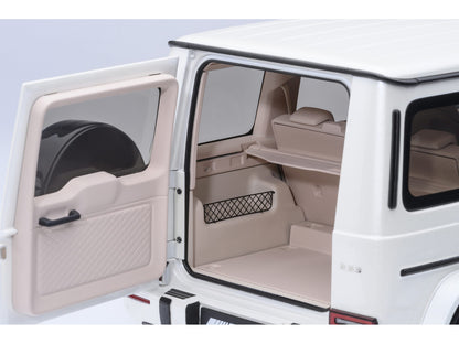 2019 Mercedes-Benz AMG G63 Brilliant White Metallic 1/18 Model Car by Autoart