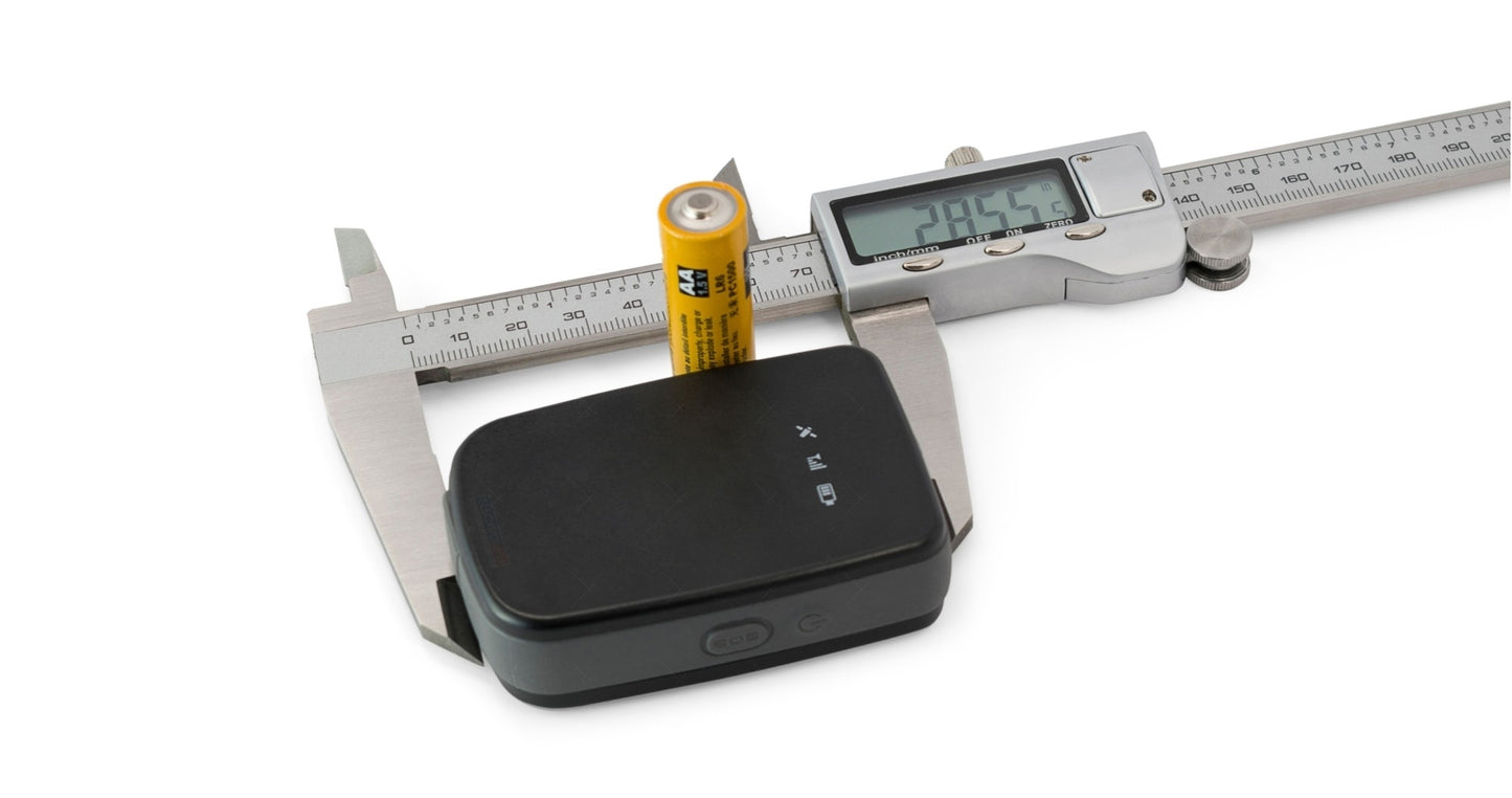 Versatile Mini GSM 4G Vehicle Tracking System Rechargeable GPS Tracker