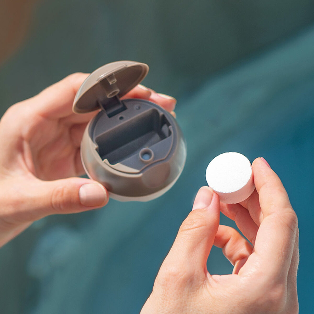 V10HC82EBC4E8A89FA253858F9F6D985661DR5710743P3