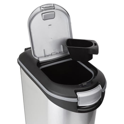 Curver container of animal food 20 kg 54 l silver