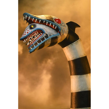 Beetlejuice 2 Matador Beetlejuice & Sandworm Ultimate figures