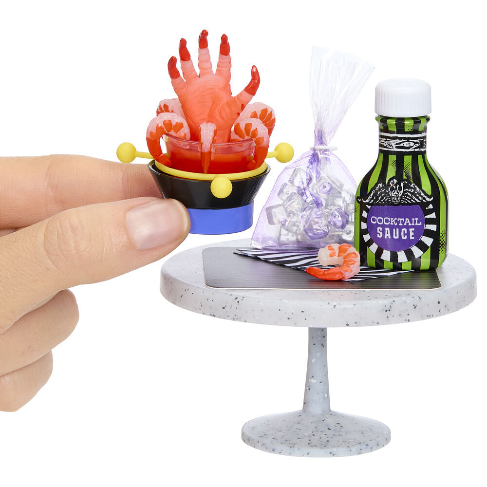 Miniverse Make It Mini Beetlejuice Halloween assorted surprise capsule