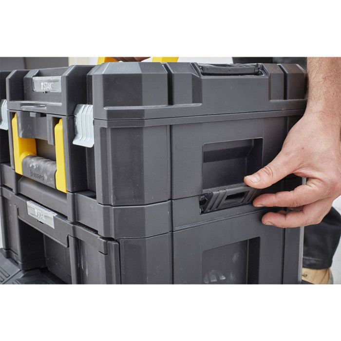 STANLEY Tstak-Fatmax Large Drawer Case with 6 Removable Compartments 9.5L - 44 x 33.17 x 17.6 cm - FMST1-71968