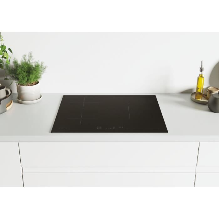 Vitroceramic hob - ROSIERES - 3 burners - 5500 W - Touch controls - 59 x 52 cm - RKD73CT