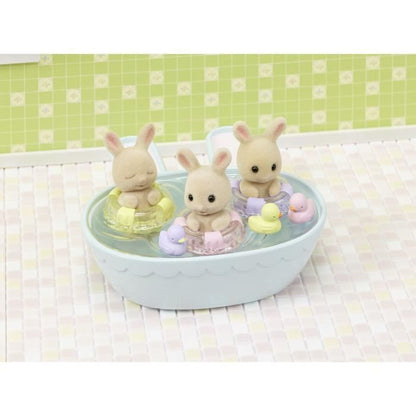 Miniature figurines - SYLVANIAN FAMILIES - 5707 - The Creme Rabbit triplets and bath accessories