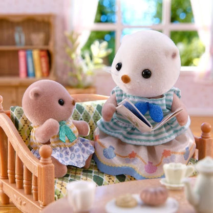 The Sea Otter Sisters - SYLVANIAN FAMILIES - 5804