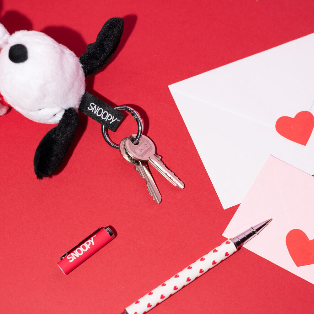 Peanuts Snoopy plush keychain