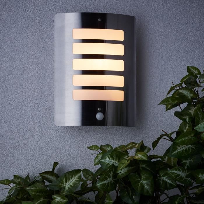 TODD-Outdoor Wall Lamp with Detector H29cm Brilliant Silver