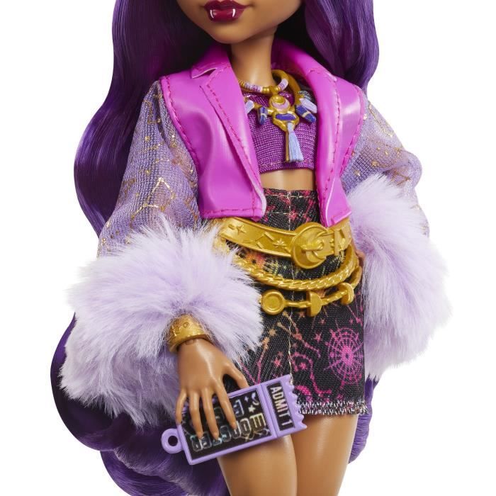 Monster High Clawdeen Wolf Doll with Monster Fest Outfit HXH80