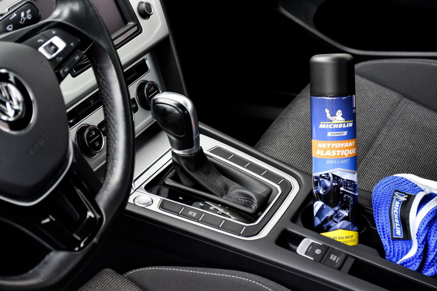 MICHELIN Expert Shiny Plastics - Mint - 400 ml