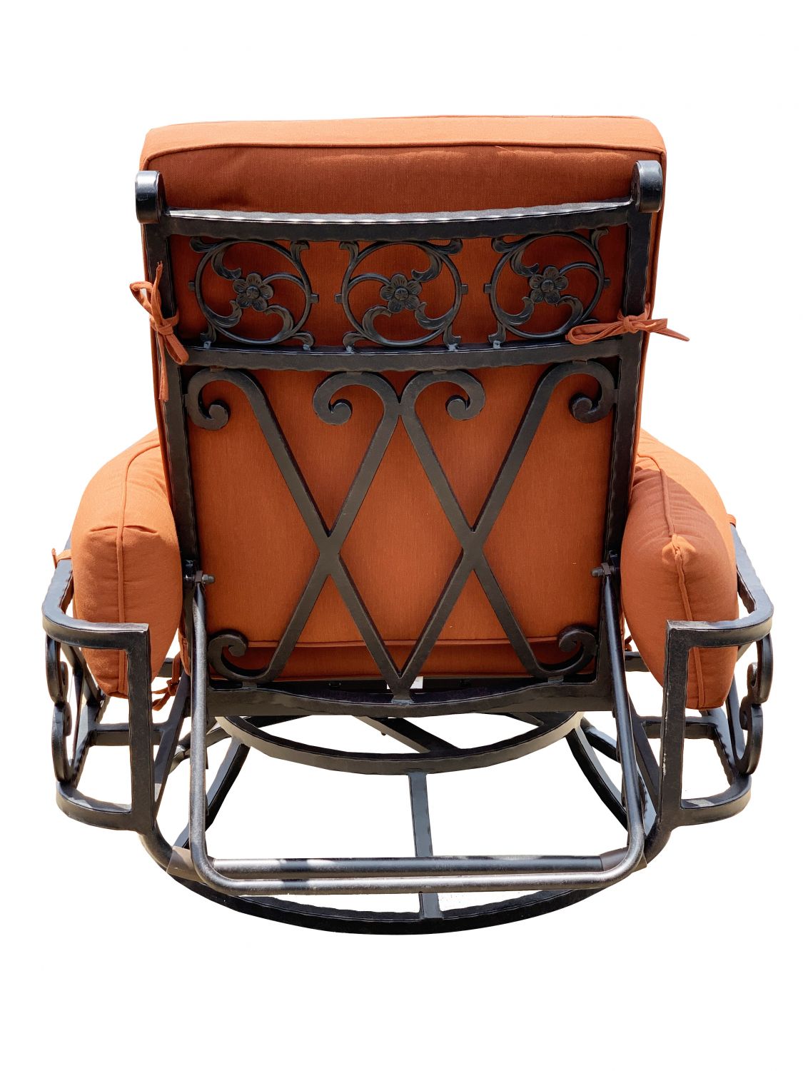 Chillounger Swivel Lounge with Cushions