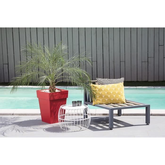 EDA Tuscan Mid-High Square Flower Pot - 39 x 39 x H 53 cm - 51 L - Ruby Red