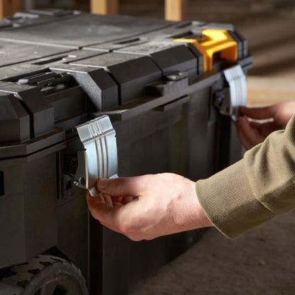 PRO-STACK Waterproof Construction Box - STANLEY FATMAX - FMST17870-1 - 113 L