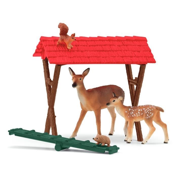 Forest Animal Hut, Schleich 42658 Farm World Chest, for Children from 3 Years Old