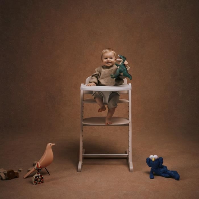 CYBEX IRIS 3-in-1 High Chair - Wood - Baby Set & Tray Included - Stunning Black