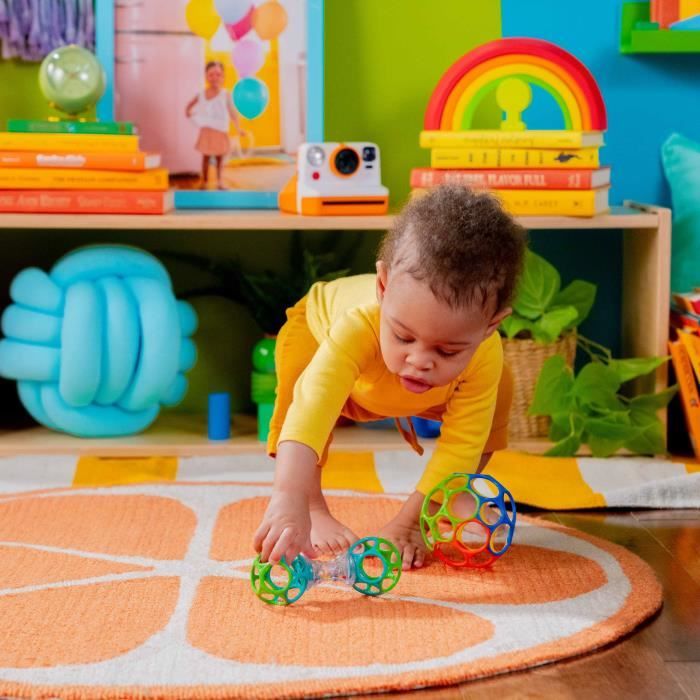 BRIGHT STARS O'Ball Baby Gift Set with 2 Baby Toys: a Rattle and a Classic O Ball in Red, Yellow, Blue and Green