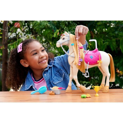 Barbie  Barbie Mysteries: The Great Horse Chase Barbie and her horse HXJ42