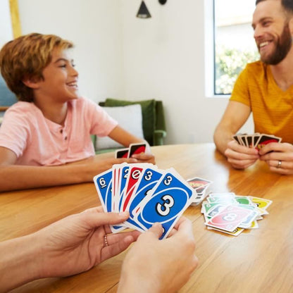 UNO - Uno Classic - Family Card Game - From 2 to 4 Players - Ages 7+