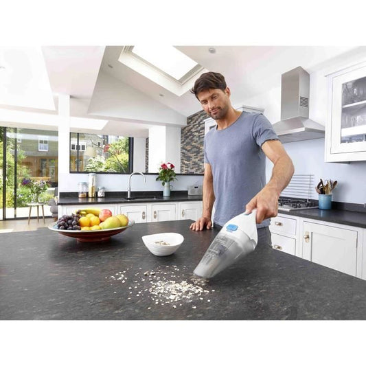 BLACK + DECKER - NVC115JL-QW - Cordless Hand Vacuum - 3.6V