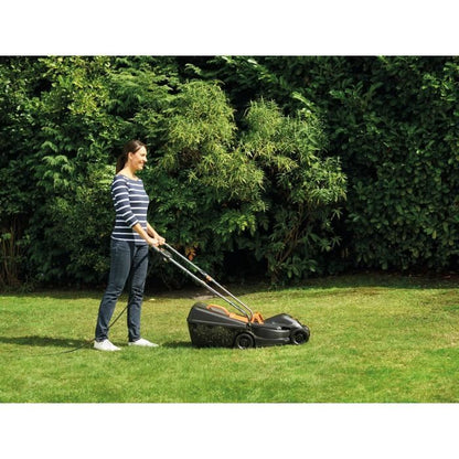 BLACK & DECKER Mower 32cm - 1000W BEMW351