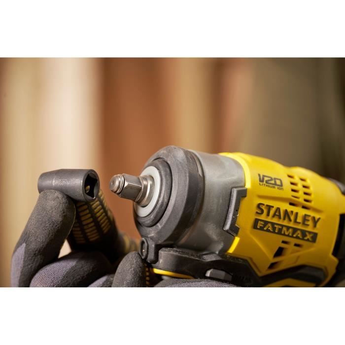 Cordless impact wrench - STANLEY FATMAX - SFMCF910B-XJ - 18V - 224 Nm - 2800 rpm