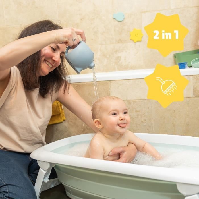 Badabulle Silicone Watering Can - Toy for Bath, Beach, Outdoors