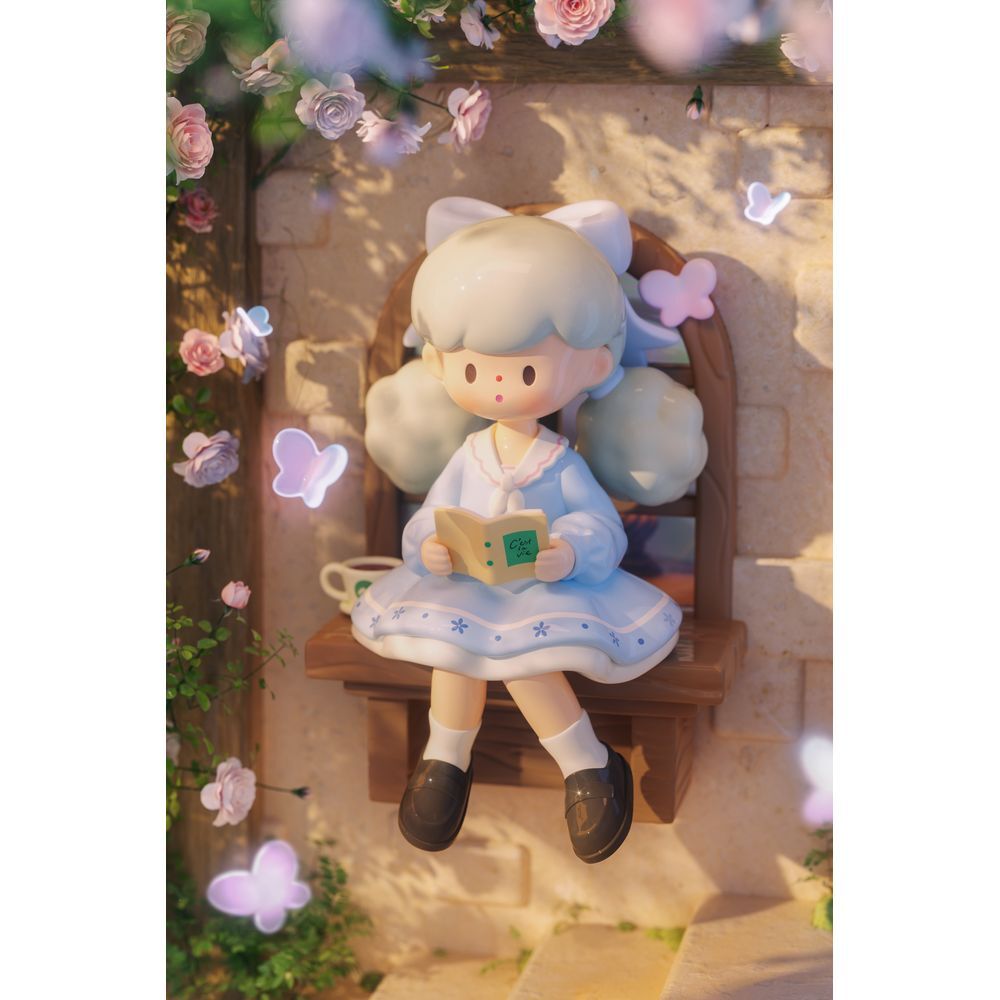 Molinta Minor Holiday assorted surprise figure